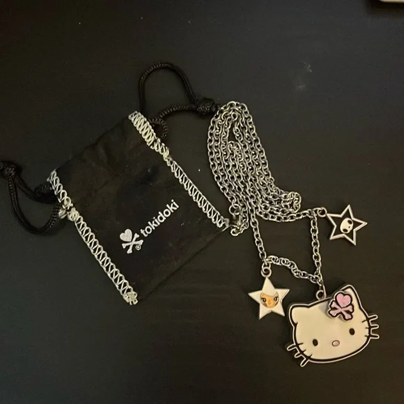 Tokidoki x Hello Kitty Necklace - Picture 1 of 4